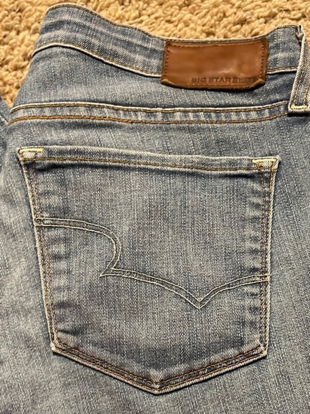 Big Star Light Wash Denim Crop Blue Jeans Women’s Size 30 - Picture 3 of 6